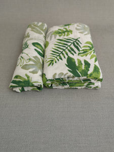 Leafy Muslin Swaddle and muslin cloth - The Monkey Box