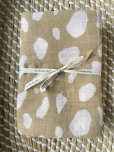Load image into Gallery viewer, Giraffe Print Muslin Swaddle