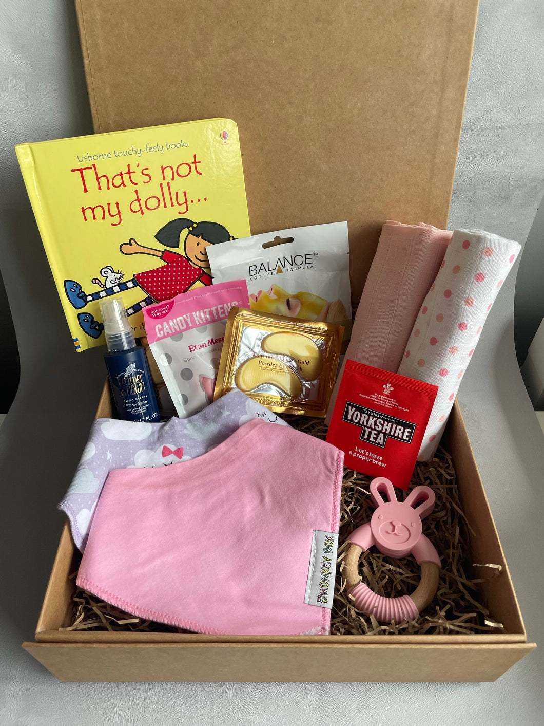 Baby girl gift box - Ready to go